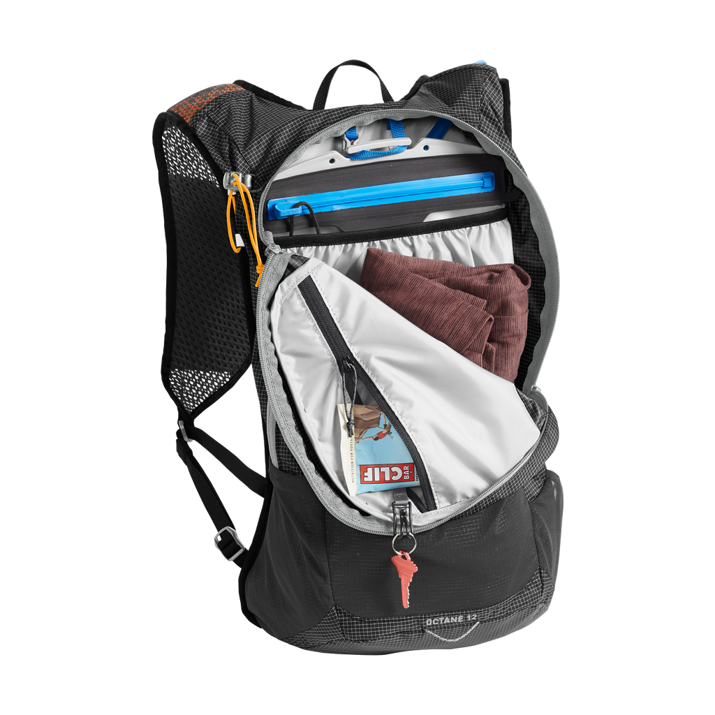 Octane 12, Fusion 2L, Black/Apricot